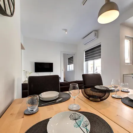 Modern Near Sea * Sliema