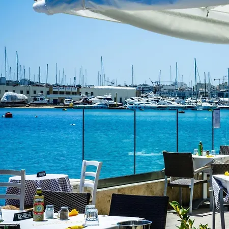 Apartment Modern Near Sea *